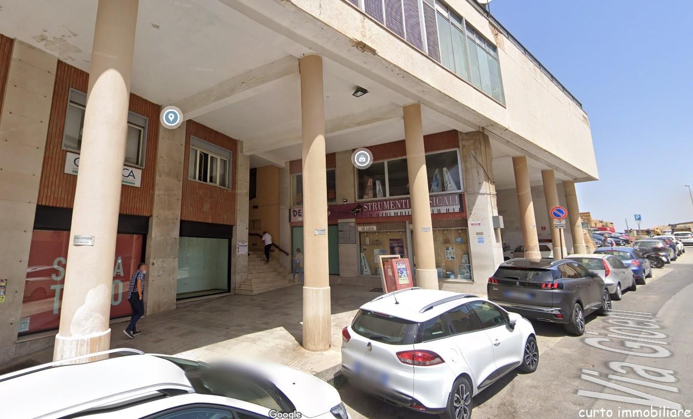 Esterno