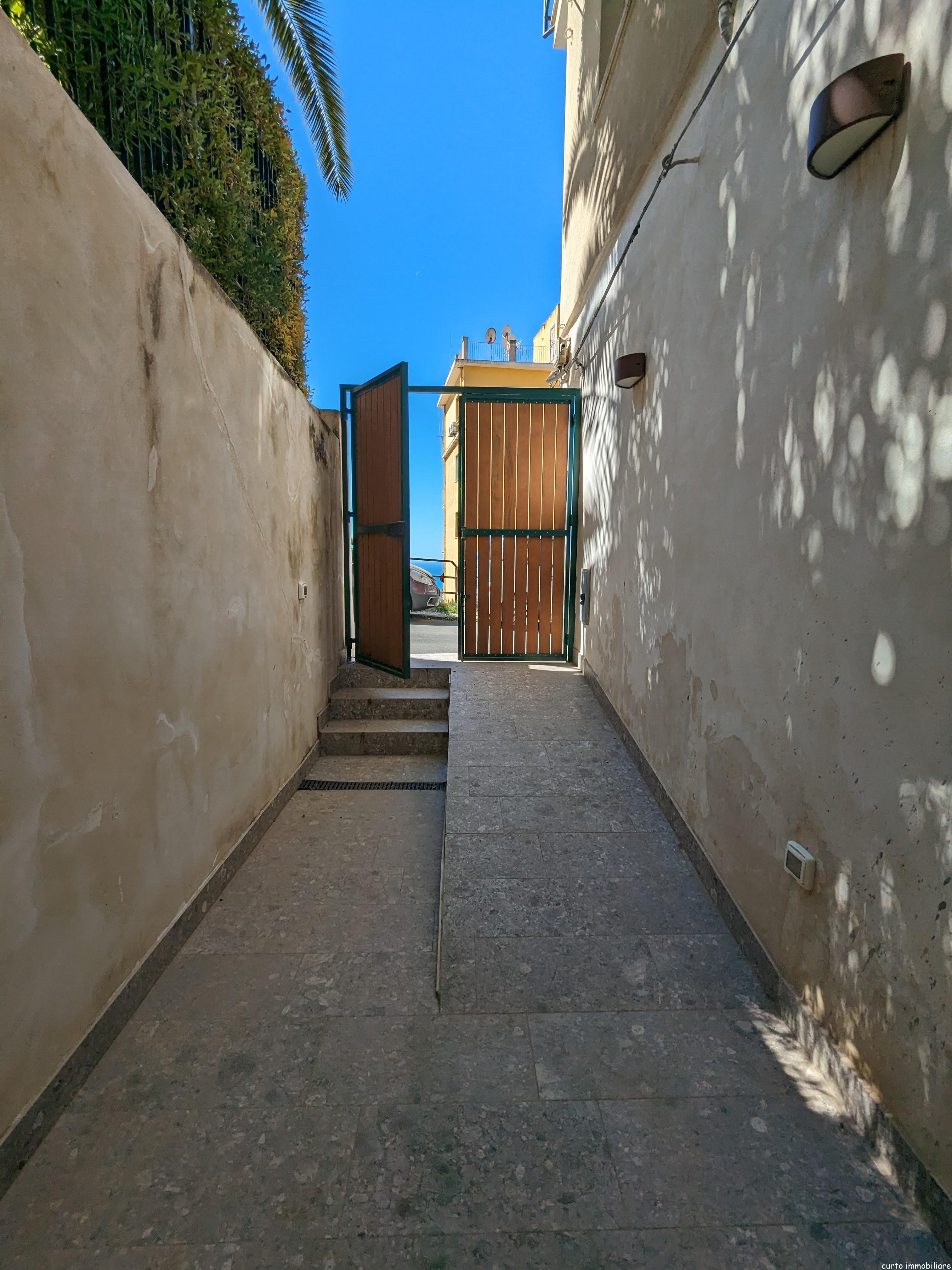 PXL_20240404_093607750